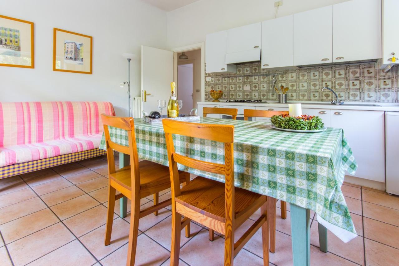 Appartement Casa Irina à Riva del Garda Extérieur photo