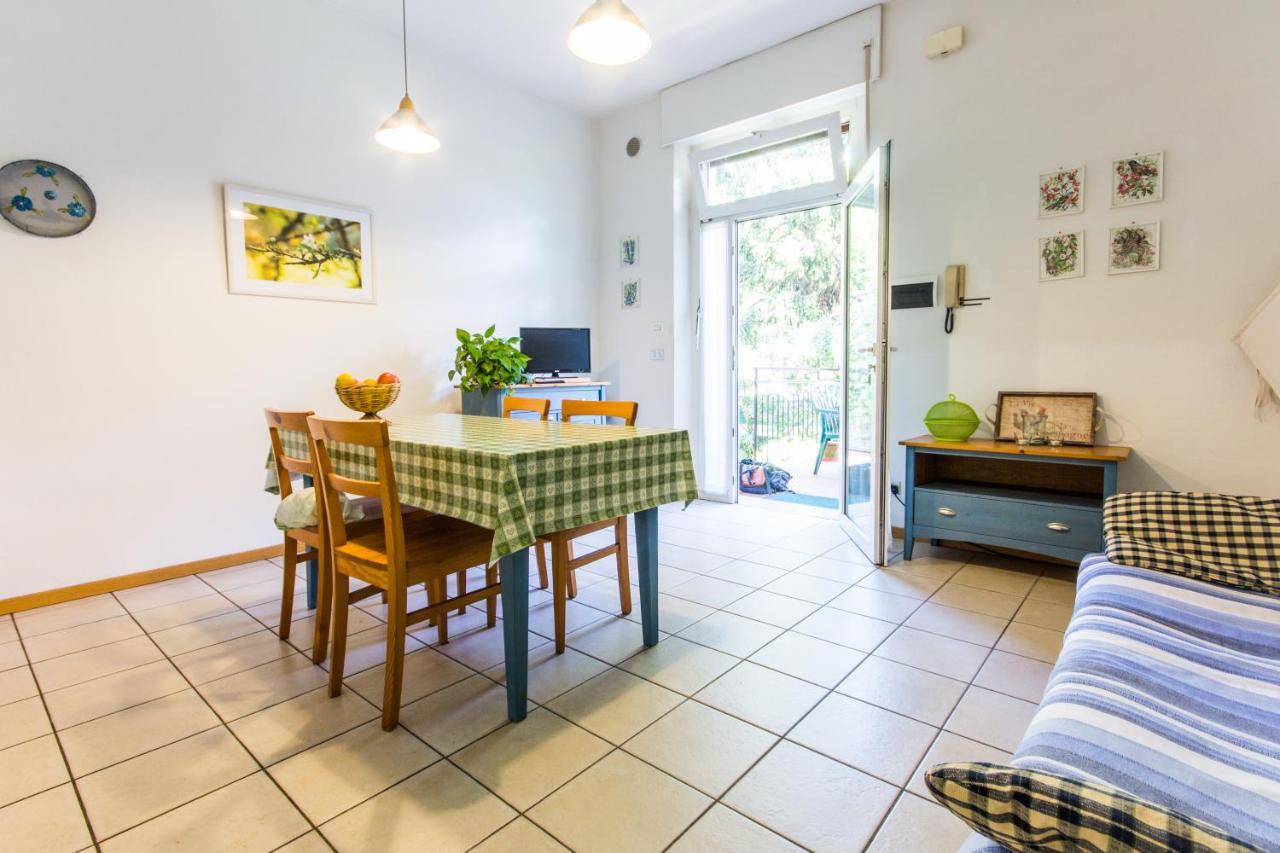 Appartement Casa Irina à Riva del Garda Extérieur photo